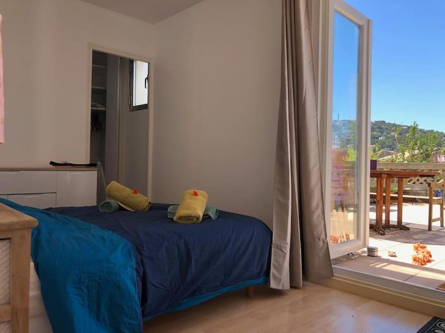La Terrasse Des Capucines Apartment Сет Екстериор снимка